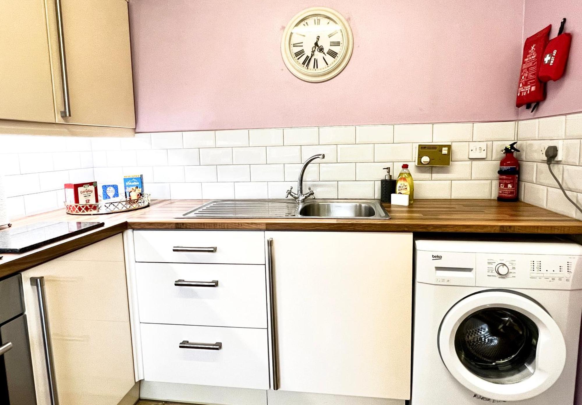 شقة Ground Floor Flat With Free Parking & Wifi غلاسغو المظهر الخارجي الصورة